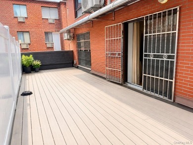 Rare opportunity to own a beautifully maintained 2019-built - photo 13