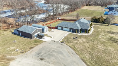 Outstanding 4 Bed, 3 1/2 Bath Walk-out Ranch on 4.18 acres with - photo 14