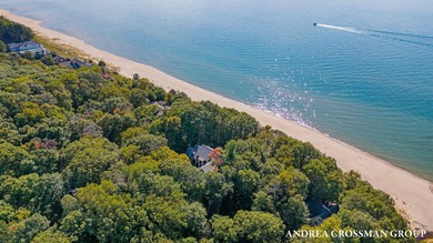 Expansive Lake Michigan estate with 200 feet of private - photo 19