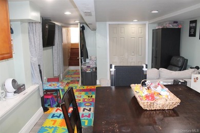 Welcome to 144-32 158th Street, Jamaica, NY 11434 - a - photo 21