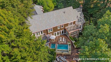 Expansive Lake Michigan estate with 200 feet of private - photo 23