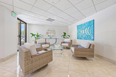 ONE OF THE BEST OCEANFRONT PENTHOUSE VALUES IN PALM BEACH - photo 23