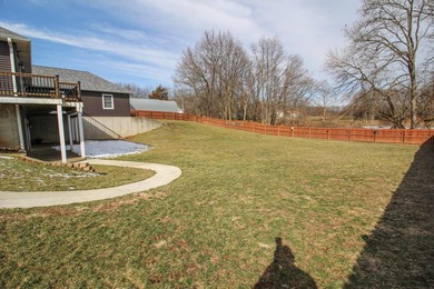Outstanding 4 Bed, 3 1/2 Bath Walk-out Ranch on 4.18 acres with - photo 28
