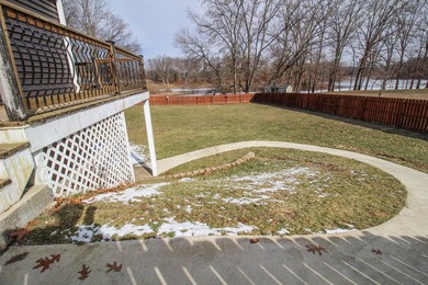 Outstanding 4 Bed, 3 1/2 Bath Walk-out Ranch on 4.18 acres with - photo 29