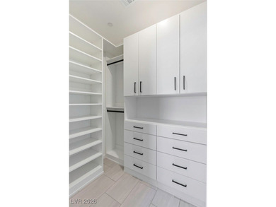 Welcome the exclusive guard-gated Lennar Heritage at Stonebridge