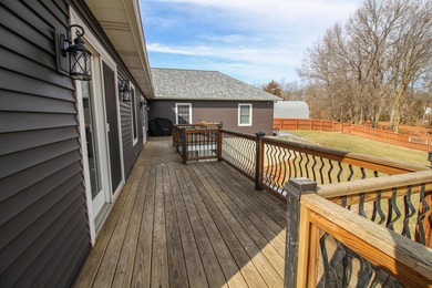 Outstanding 4 Bed, 3 1/2 Bath Walk-out Ranch on 4.18 acres with - photo 30