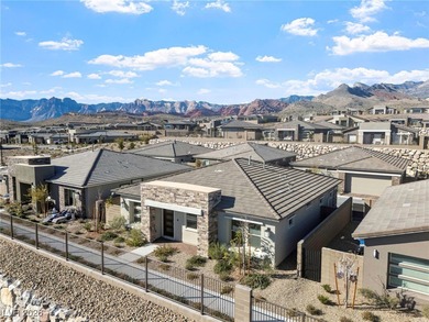 Welcome the exclusive guard-gated Lennar Heritage at Stonebridge