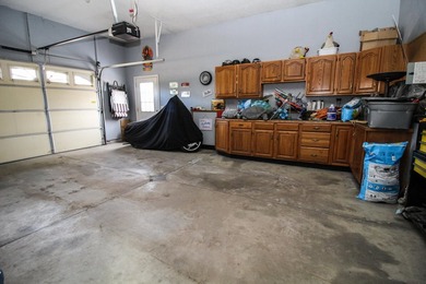 Outstanding 4 Bed, 3 1/2 Bath Walk-out Ranch on 4.18 acres with - photo 43