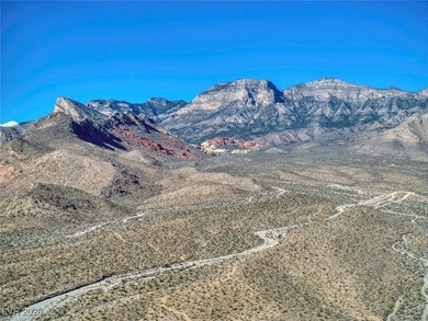 Welcome the exclusive guard-gated Lennar Heritage at Stonebridge