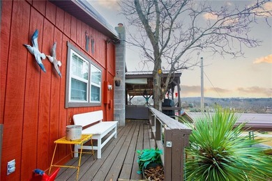 Move in Condition! Incredible views of the Lake Of The Ozarks - photo 18
