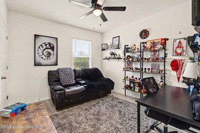Waterfront luxury meets everyday comfort in this timeless, 5 - photo 19