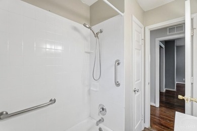 Welcome home to 417 Davis Ln. This well maintained brick ranch - photo 29