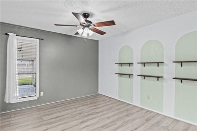 Step into this charming 3 bedroom, 2 bathroom house located in - photo 6