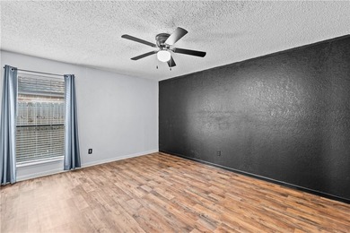 Step into this charming 3 bedroom, 2 bathroom house located in - photo 10