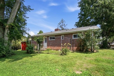 Welcome home to 417 Davis Ln. This well maintained brick ranch - photo 41