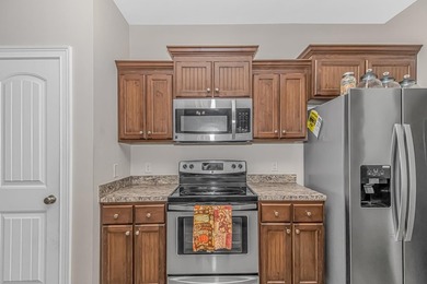 Welcome to this well-maintained 3-bedroom, 2-bath home located - photo 11