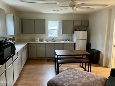 ***Now includes the Laydown Yard.*** Looking for an exceptional - photo 15