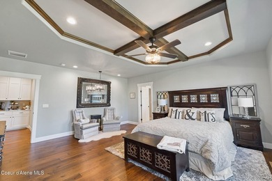 Experience North Idaho luxury with this exquisite, custom-built - photo 16