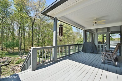 Tucked away in the heart of the countryside, this immaculately - photo 37