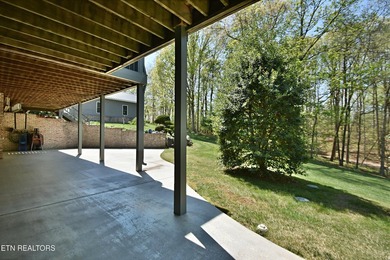 Tucked away in the heart of the countryside, this immaculately - photo 48