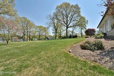 Tucked away in the heart of the countryside, this immaculately - photo 49