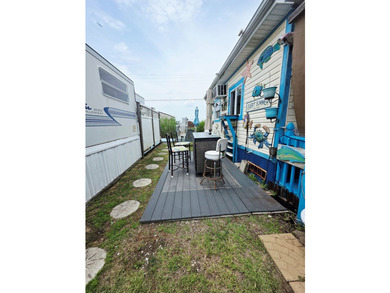 Vacation Getaway on Chincoteague Island-Fully Furnished! Escape - photo 4