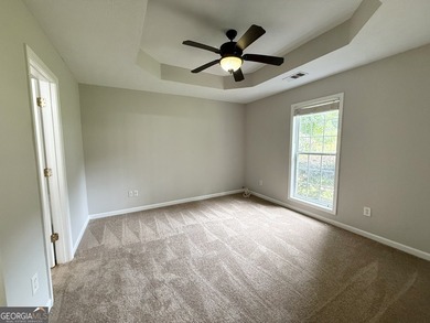 PRIVACY, CHARM, AND MOVE-IN READY LIVING COME TOGETHER! Tucked - photo 12