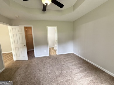 PRIVACY, CHARM, AND MOVE-IN READY LIVING COME TOGETHER! Tucked - photo 13