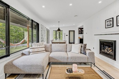 Decouvrez Cedar Lake House, une propriete renovee situee sur un - photo 21