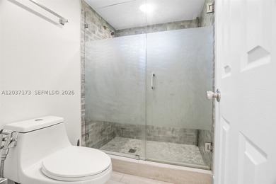 Beautiful first-floor corner unit in desirable Pine Ridge! This - photo 22