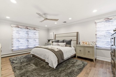 Welcome to this exceptional luxury residence in East Setauket - photo 23