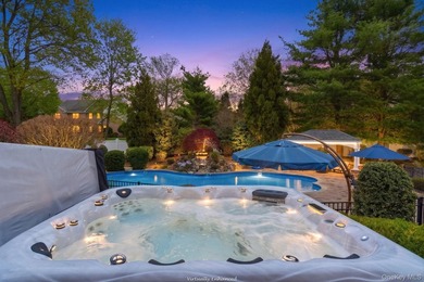 Welcome to this exceptional luxury residence in East Setauket - photo 41