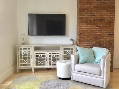 Experience effortless city living in the heart of Portland's - photo 1