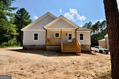 Lake Home For Sale in Tignall, Georgia