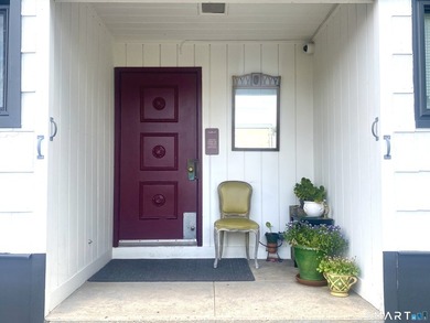 Ultra convenient location near Connecticut Ave, a short drive to - photo 11