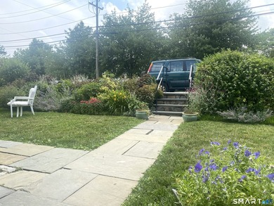 Ultra convenient location near Connecticut Ave, a short drive to - photo 12