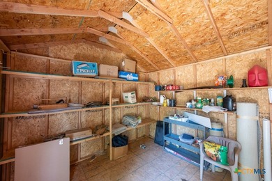 Tucked away and peaceful, yet still close to everything-that - photo 13