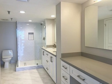 Beautiful 2BR / 2BA unit features a timeless, cool coastal style - photo 18