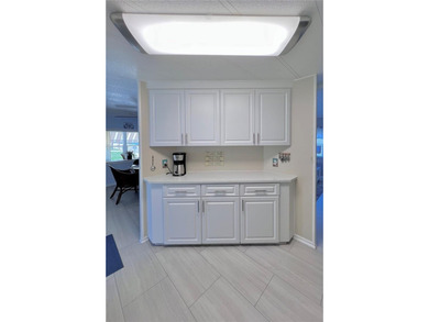 Welcome to your Florida dream home in the highly desirable - photo 21