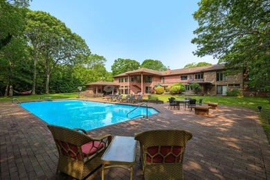 At the end of a cul-de-sac sits this peaceful and spacious 6,000 - photo 5