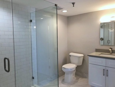Beautiful 2BR / 2BA unit features a timeless, cool coastal style - photo 25
