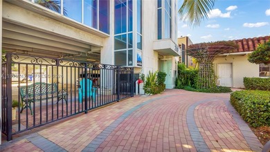 Rare opportunity to acquire a freestanding, three-story - photo 6