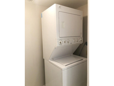 Beautiful 2BR / 2BA unit features a timeless, cool coastal style - photo 28
