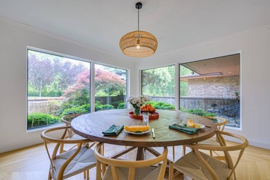 At the end of a cul-de-sac sits this peaceful and spacious 6,000 - photo 10