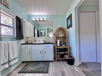 Welcome to your Florida dream home in the highly desirable - photo 34