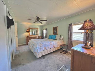 Welcome to your Florida dream home in the highly desirable - photo 42