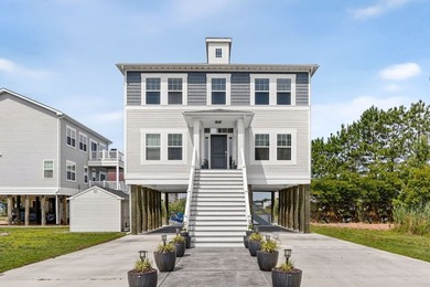 Welcome to waterfront living in Captain's Cove Golf & Yacht - photo 3