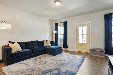 NEW PRICE! Welcome to this beautifully maintained Azalea - photo 5