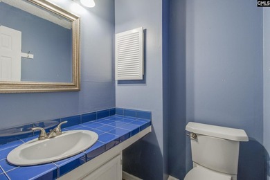 Low-maintenance living near Lake Murray is right here in the - photo 16
