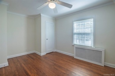 Charming and beautifully maintained 2-bedroom, 2-bathroom - photo 16